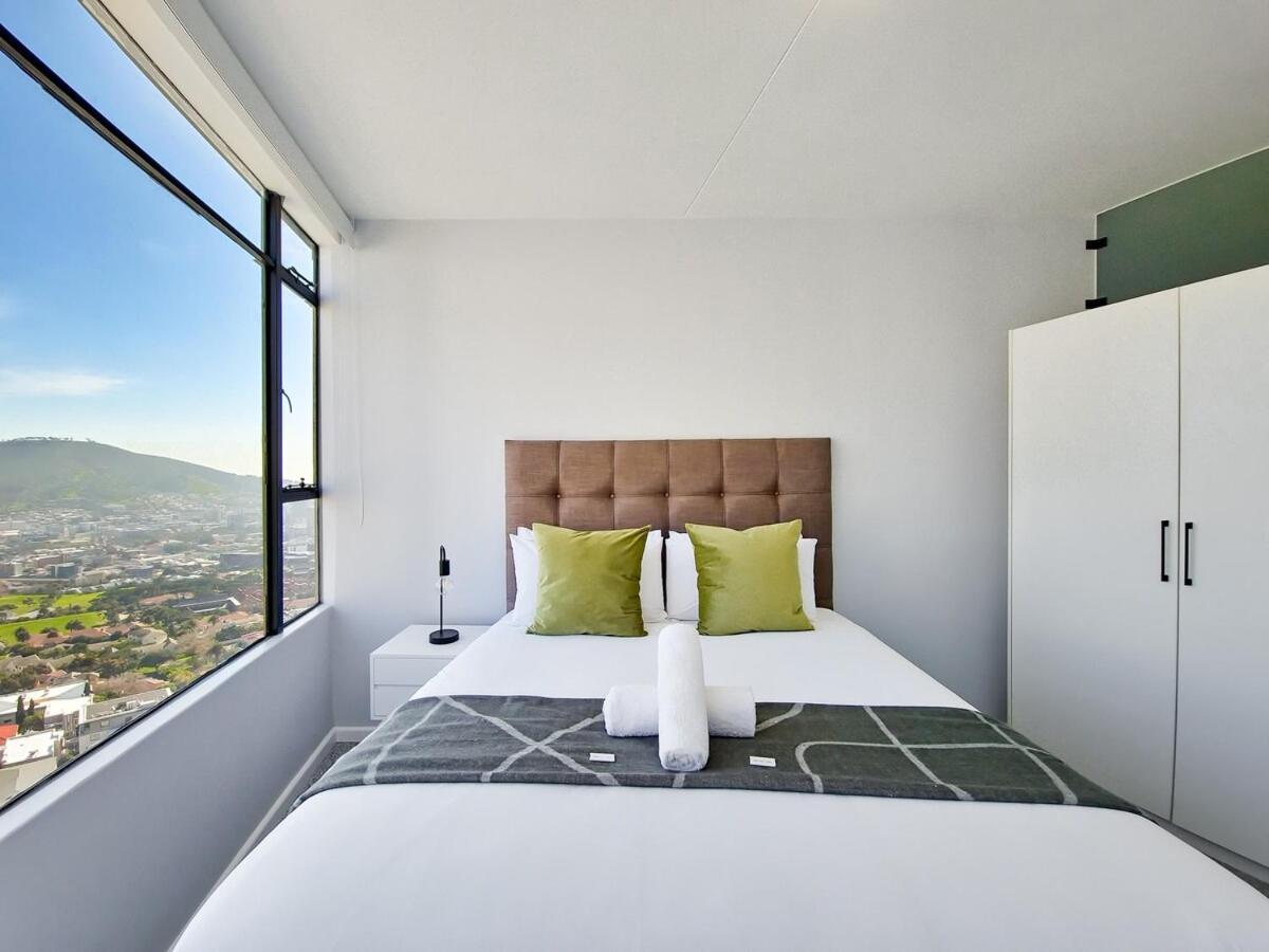 Situated On The Slope Of Table Mountain! Appartement *